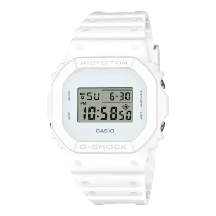 DW5600WW7ER vue de face corrigee
